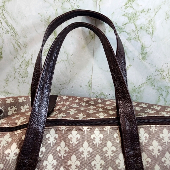 T.B2 JEANS Overnight Bag - Picture 5 of 15